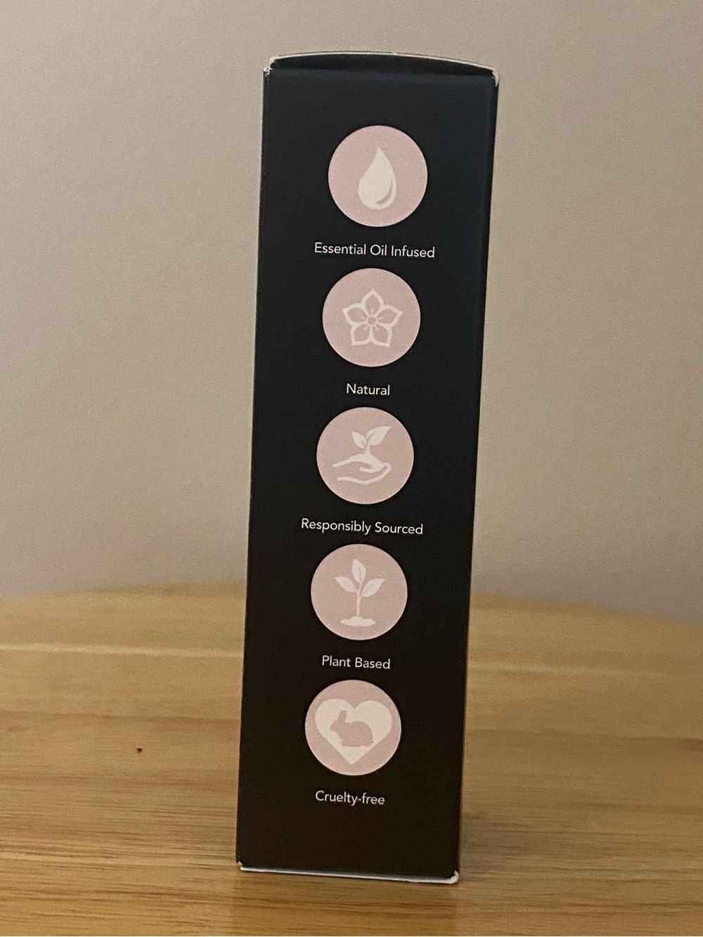 Young Living Savvy Minerals Liquid Foundation - Picture 4 of 4